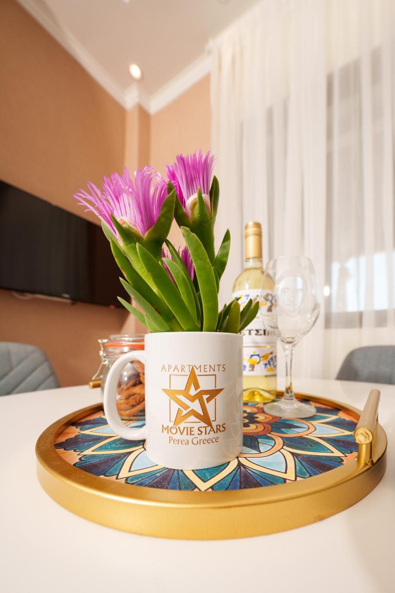 Lux Movie Stars Apartments Perea Peraía المظهر الخارجي الصورة