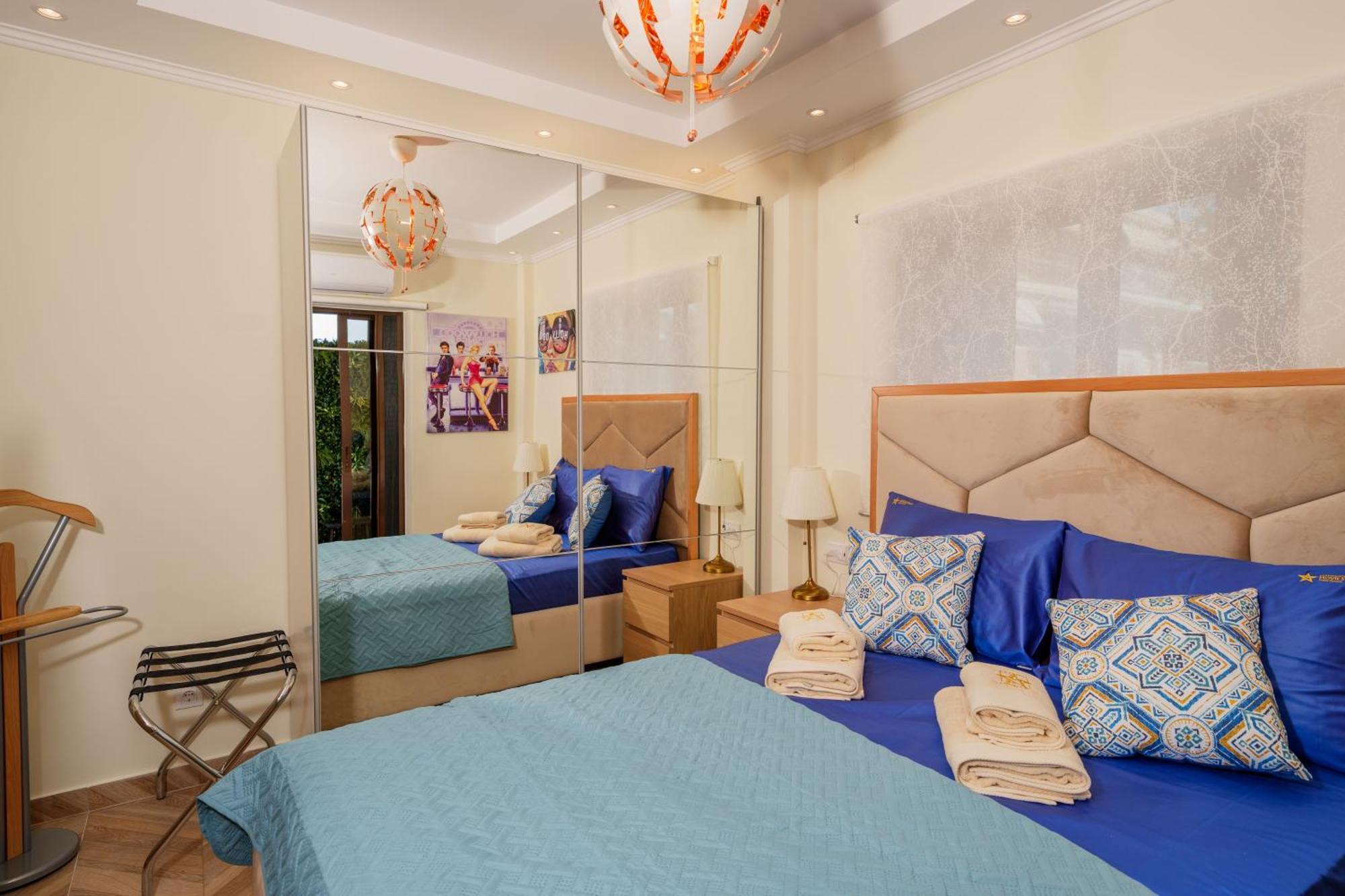Lux Movie Stars Apartments Perea Peraía المظهر الخارجي الصورة